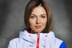 Алена Заварзина